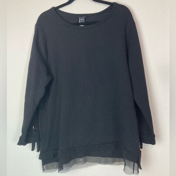 Torrid Dark Black Sweatshirt longer w/ tulle or ballerina bottom, laced sleeves - Picture 1 of 7